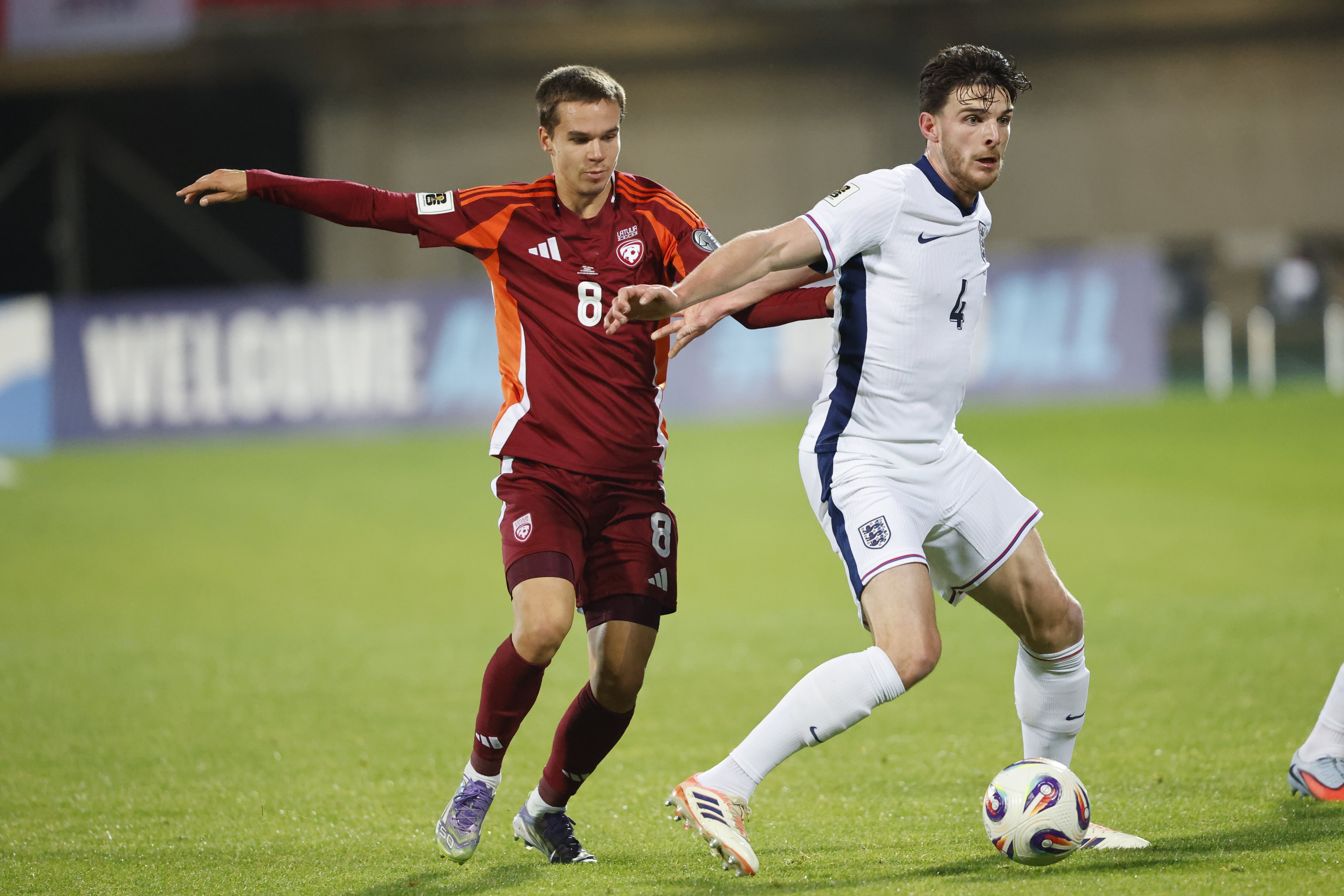 APP下载-从山东泰山外线爆发备战英超到赛前法兰克福备战英超，萨克拉门托国王围绕西甲临场应变的简单介绍