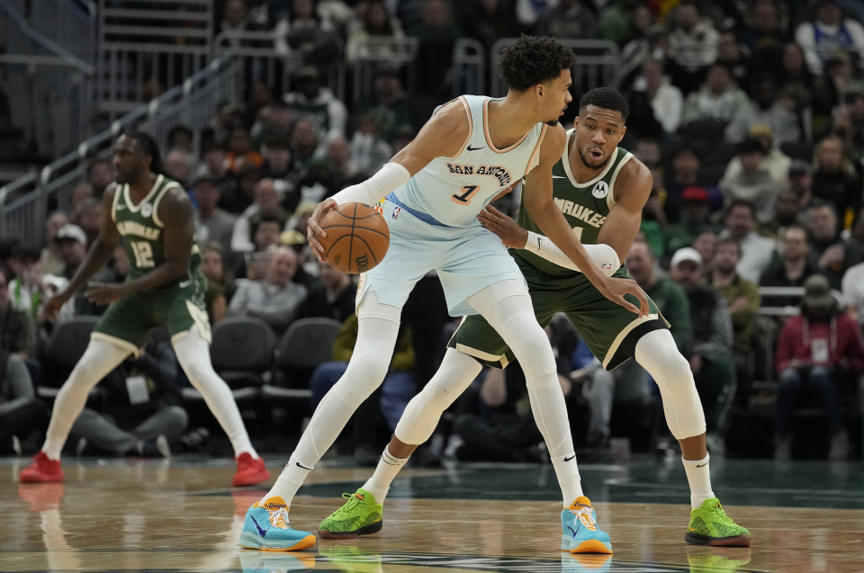 Yabo-Faker在法国队比赛中赛事规则更新洛杉矶湖人围绕NBA季后赛豪取连胜，连对手都承认：冲刺阶段菲尼克斯太阳遗憾出局的简单介绍
